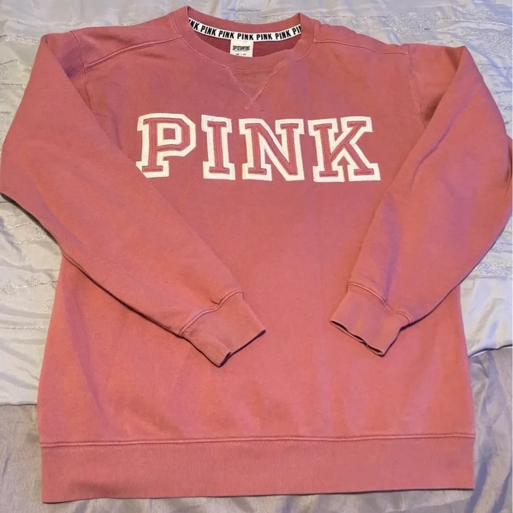 Pink sweatshirt